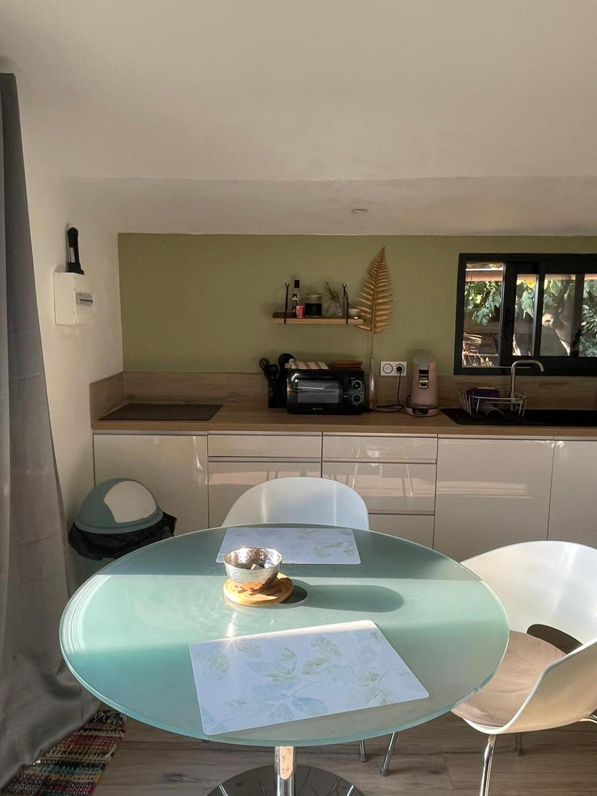 Les Prairies Mas Roux Guest House Raphele Phòng bức ảnh